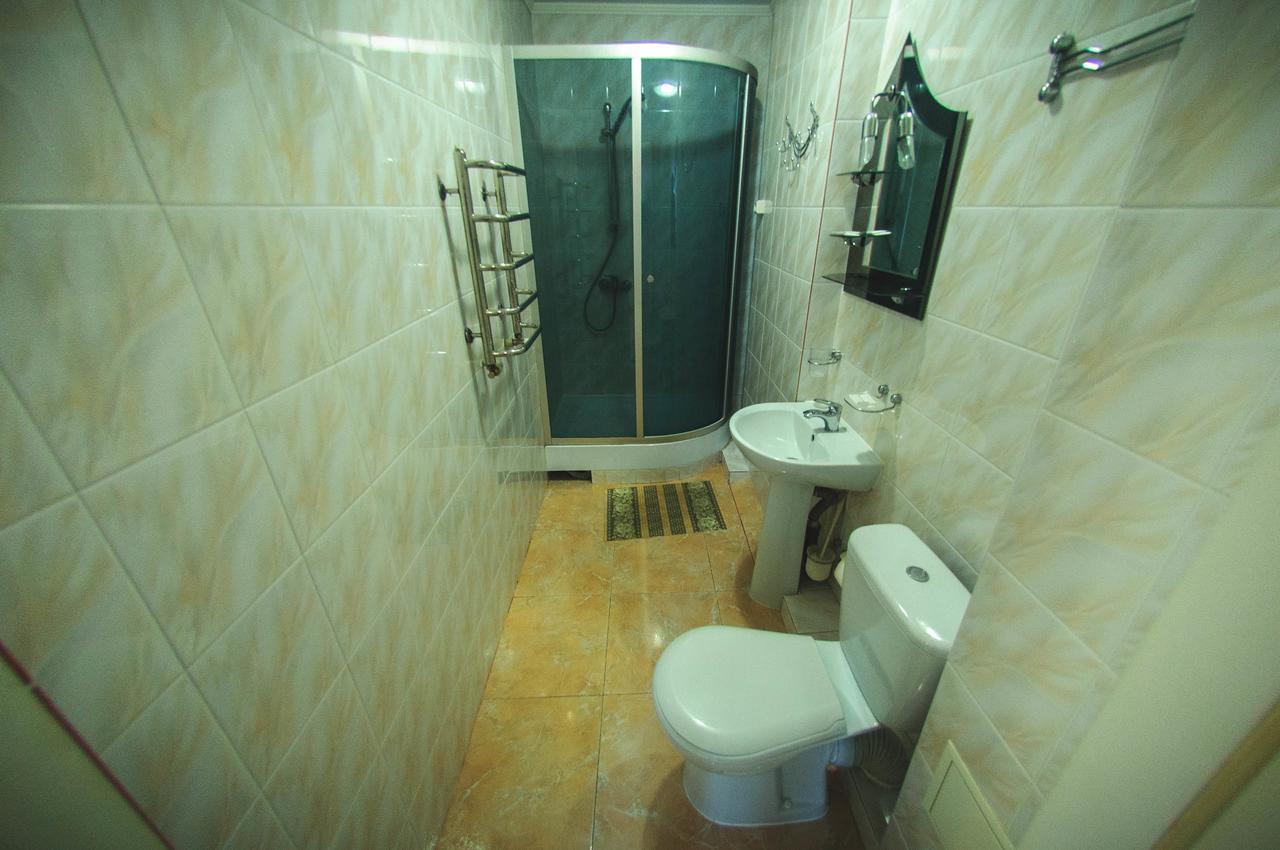 Hotel Radiola Jaremtsje Buitenkant foto